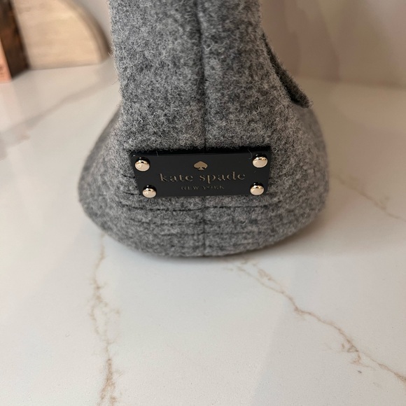 Kate Spade Elegant Gray Bow Tote Bag ♠️ - Picture 3 of 5